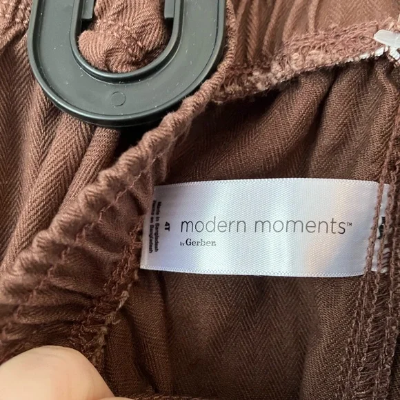 Boys 4T Set | Beige Horse Print Long Sleeve Top with Brown Pants - Picture 7 of 8